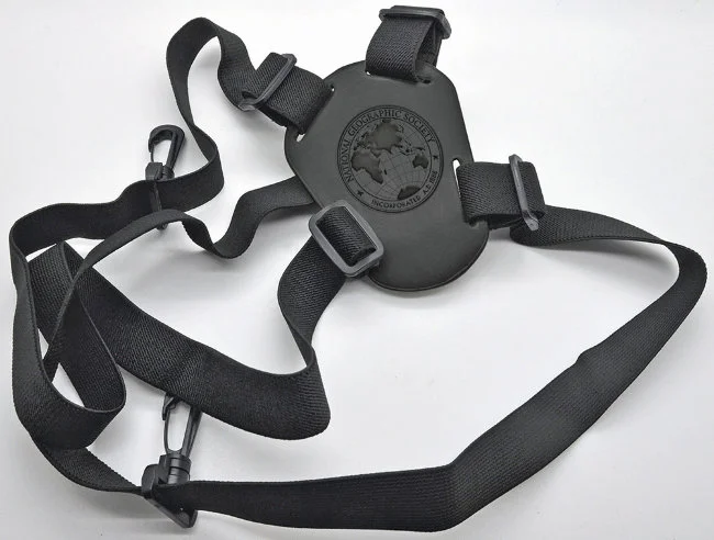 Бинокль Bresser National Geographic 8x42 с разгрузочным ремнем Бинокль Bresser National Geographic 8x42 с разгрузочным ремнем