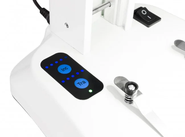 Микроскоп стереоскопический цифровой Bresser Analyth LCD Микроскоп стереоскопический цифровой Bresser Analyth LCD