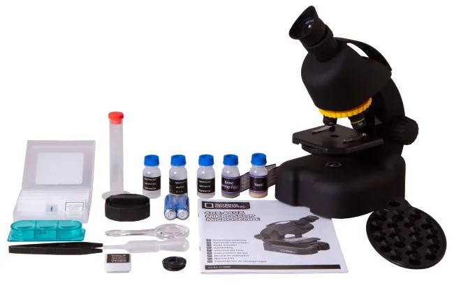 Набор Bresser National Geographic: телескоп 50/600 AZ и микроскоп 40–640x Набор Bresser National Geographic: телескоп 50/600 AZ и микроскоп 40–640x