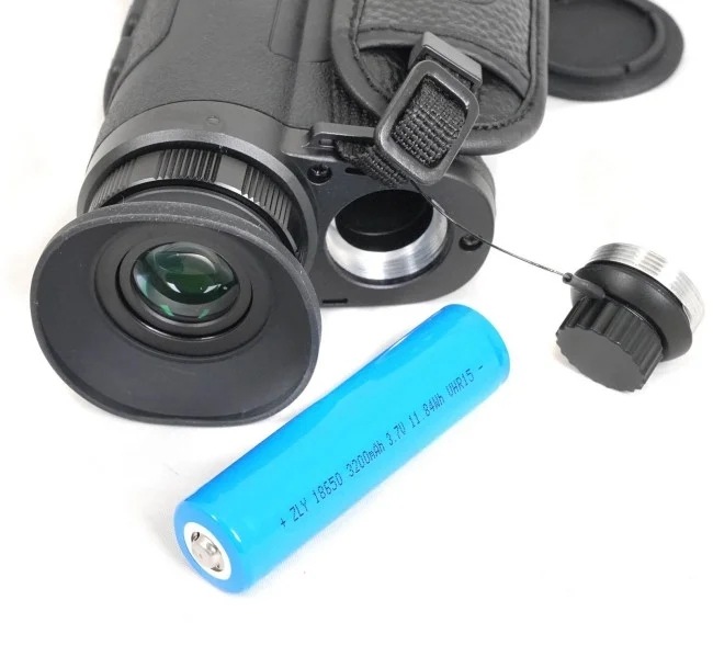 Тепловизионный монокуляр Arkon Fors HF35 Тепловизионный монокуляр Arkon Fors HF35