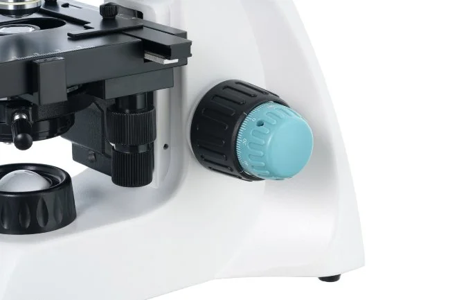 Микроскоп цифровой Levenhuk D400 LCD Микроскоп цифровой Levenhuk D400 LCD