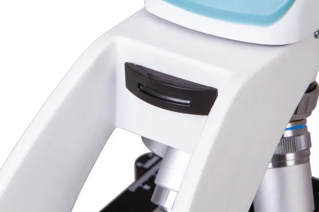 Микроскоп Levenhuk 500M, монокулярный Микроскоп Levenhuk 500M, монокулярный