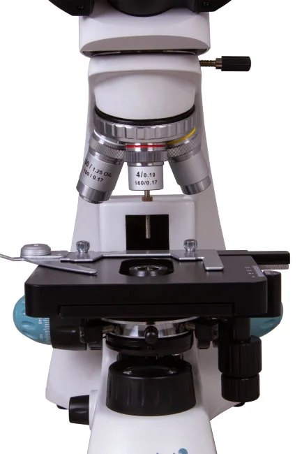 Микроскоп Levenhuk 500T, тринокулярный Микроскоп Levenhuk 500T, тринокулярный