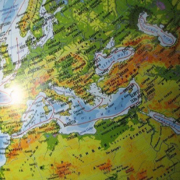 Глобус Земли физико-политический Классик Евро 250 мм с подсветкой от батареек