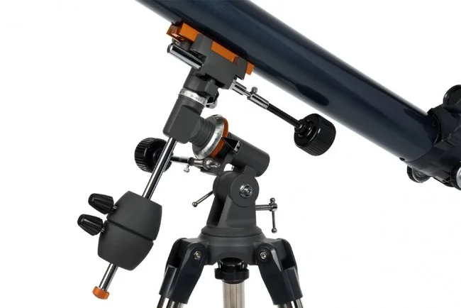 Телескоп Celestron AstroMaster 70 EQ Телескоп Celestron AstroMaster 70 EQ