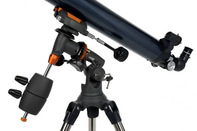 Телескоп Celestron AstroMaster 90 EQ