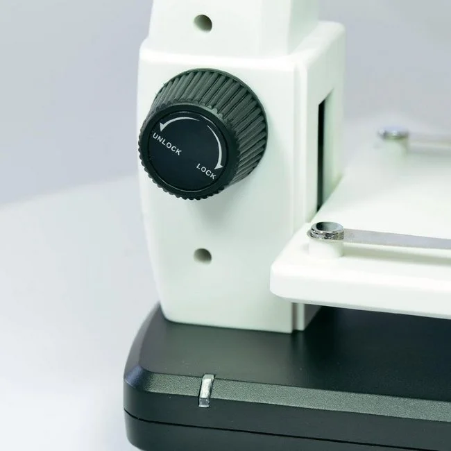 Цифровой микроскоп DigiMicro LCD Цифровой микроскоп DigiMicro LCD