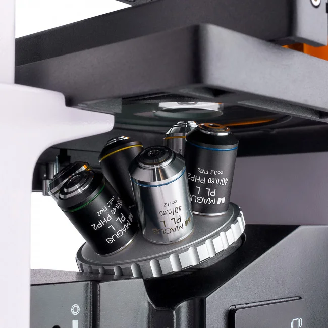 Микроскоп люминесцентный инвертированный цифровой MAGUS Lum VD500 LCD Микроскоп люминесцентный инвертированный цифровой MAGUS Lum VD500 LCD