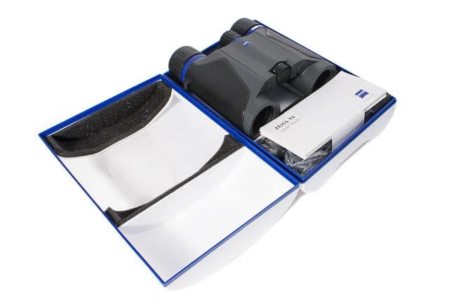 Бинокль Carl Zeiss Terra 10х25 ED