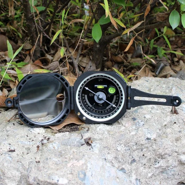 Компас SVBONY M2 черный