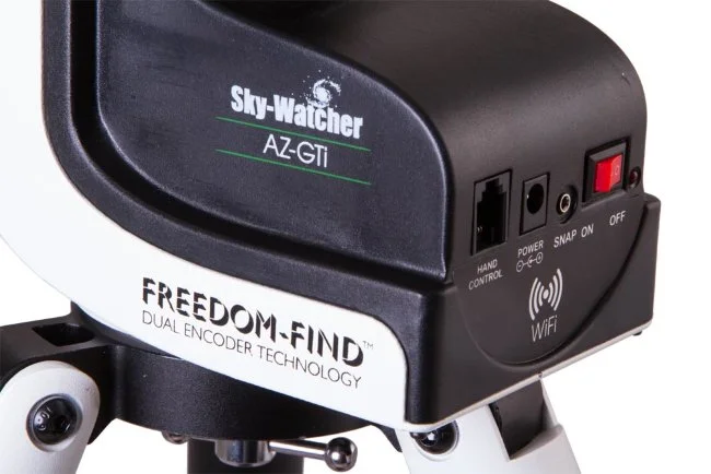 Монтировка Sky-Watcher AZ-GTi на треноге Star Adventurer Монтировка Sky-Watcher AZ-GTi на треноге Star Adventurer