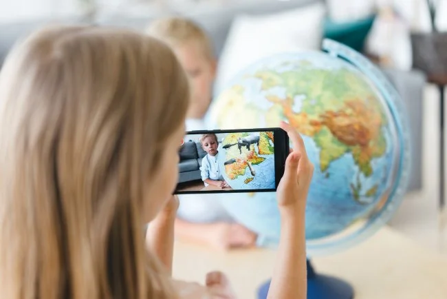 Глобус Земли физико-политический интерактивный 250 мм с подсветкой Глобус Земли физико-политический интерактивный 250 мм с подсветкой