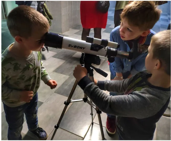 Телескоп SVBONY SV25 60/420 мм Телескоп SVBONY SV25 60/420 мм