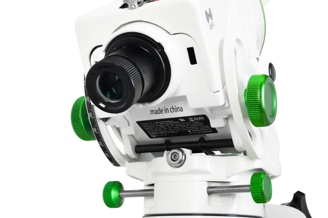 Монтировка Sky-Watcher Star Adventurer GTi с треногой Монтировка Sky-Watcher Star Adventurer GTi с треногой