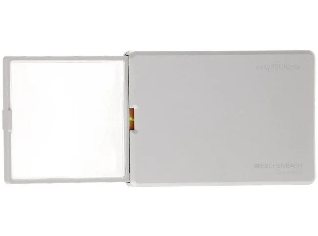 Лупа асферическая Eschenbach easyPOCKET, 50х45 мм, 3.0х (серебристая) Лупа асферическая Eschenbach easyPOCKET, 50х45 мм, 3.0х (серебристая)
