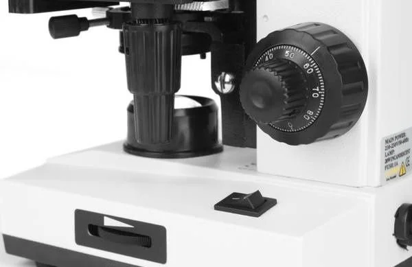 Микроскоп Альтами 104 Микроскоп Альтами 104