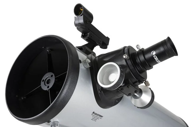 Телескоп Celestron StarSense Explorer DX 130 AZ Телескоп Celestron StarSense Explorer DX 130 AZ
