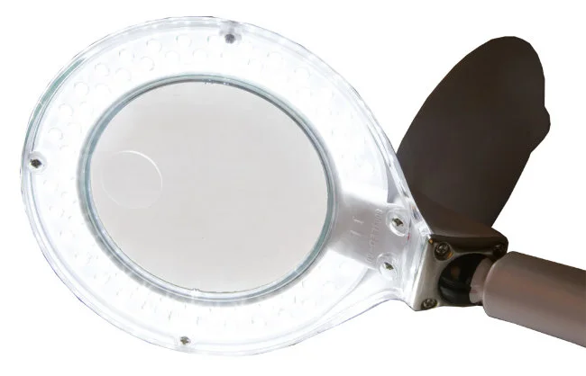 Лупа настольная Bresser 2х/4x, 100 мм, с подсветкой