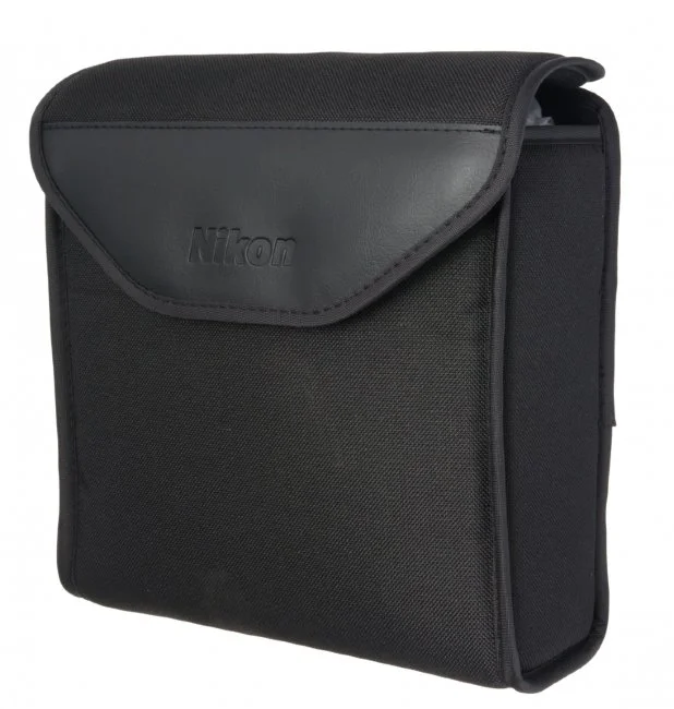 Бинокль Nikon Aculon A211 10x50