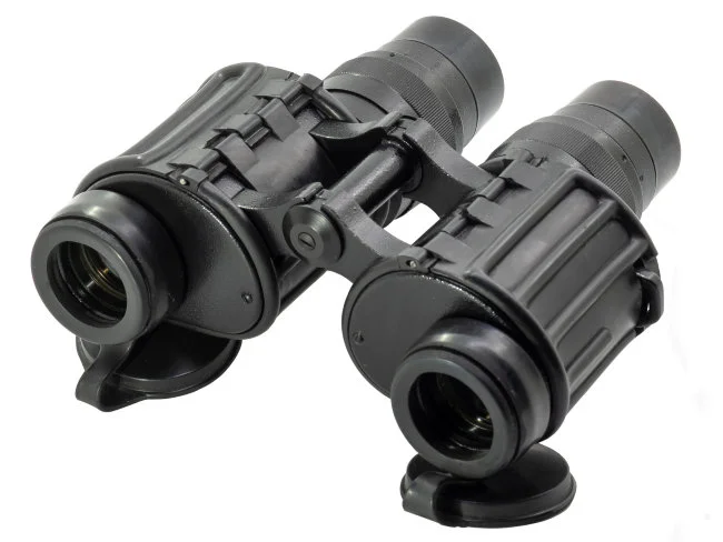 Бинокль КОМЗ БПОс 7x30 с сеткой